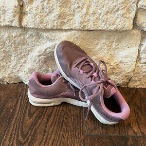 Nike Air Max Youth Size 5 Purple and Gold